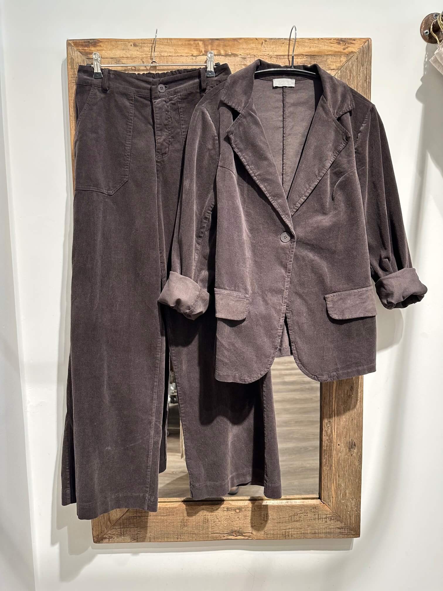 Delux Skagen fløjlsblazer - mørkebrun