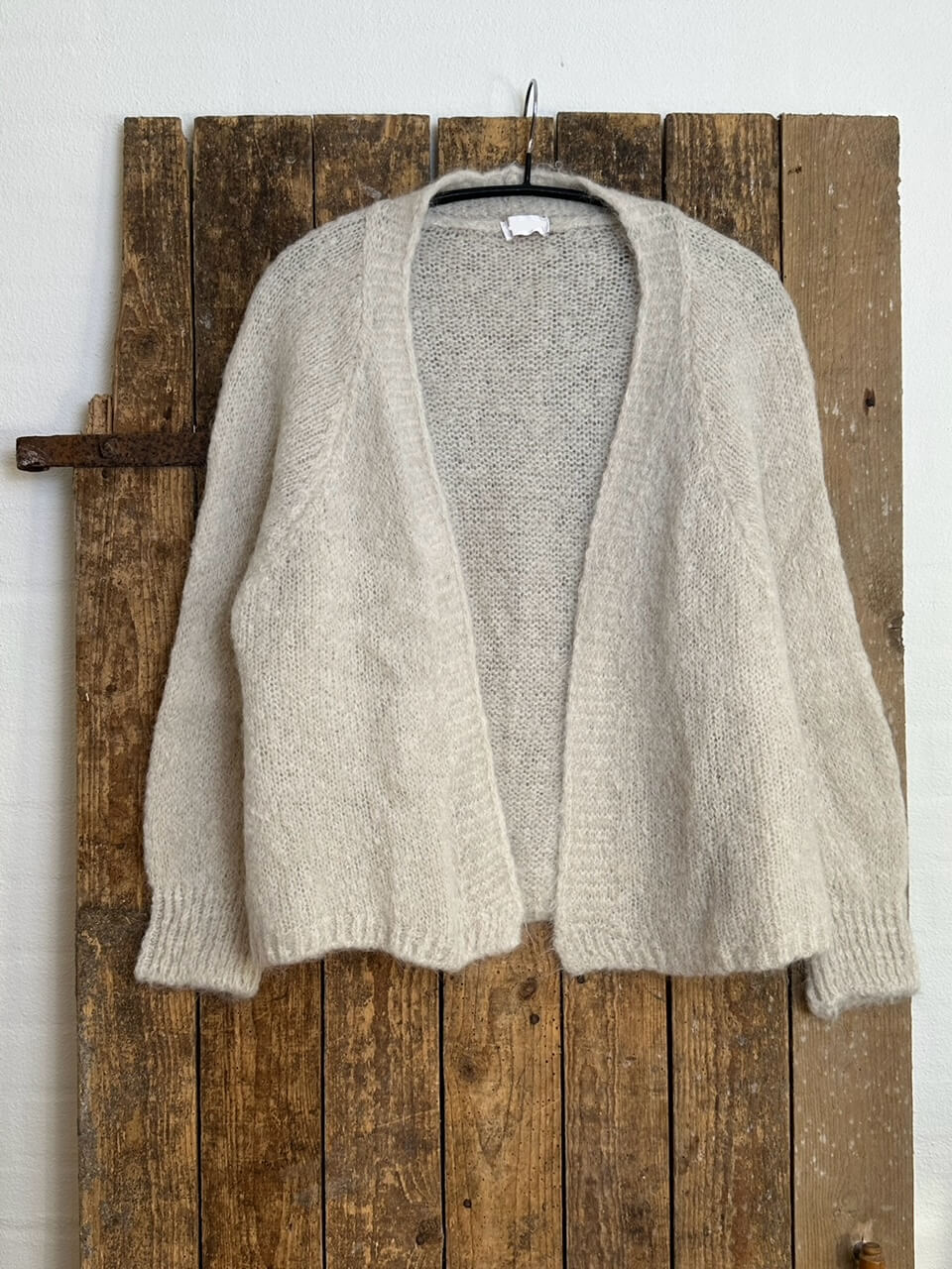 A taste of Fleurie mohair strikcardigan - gråhvid A taste of Fleurie mohair strikcardigan - gråhvid