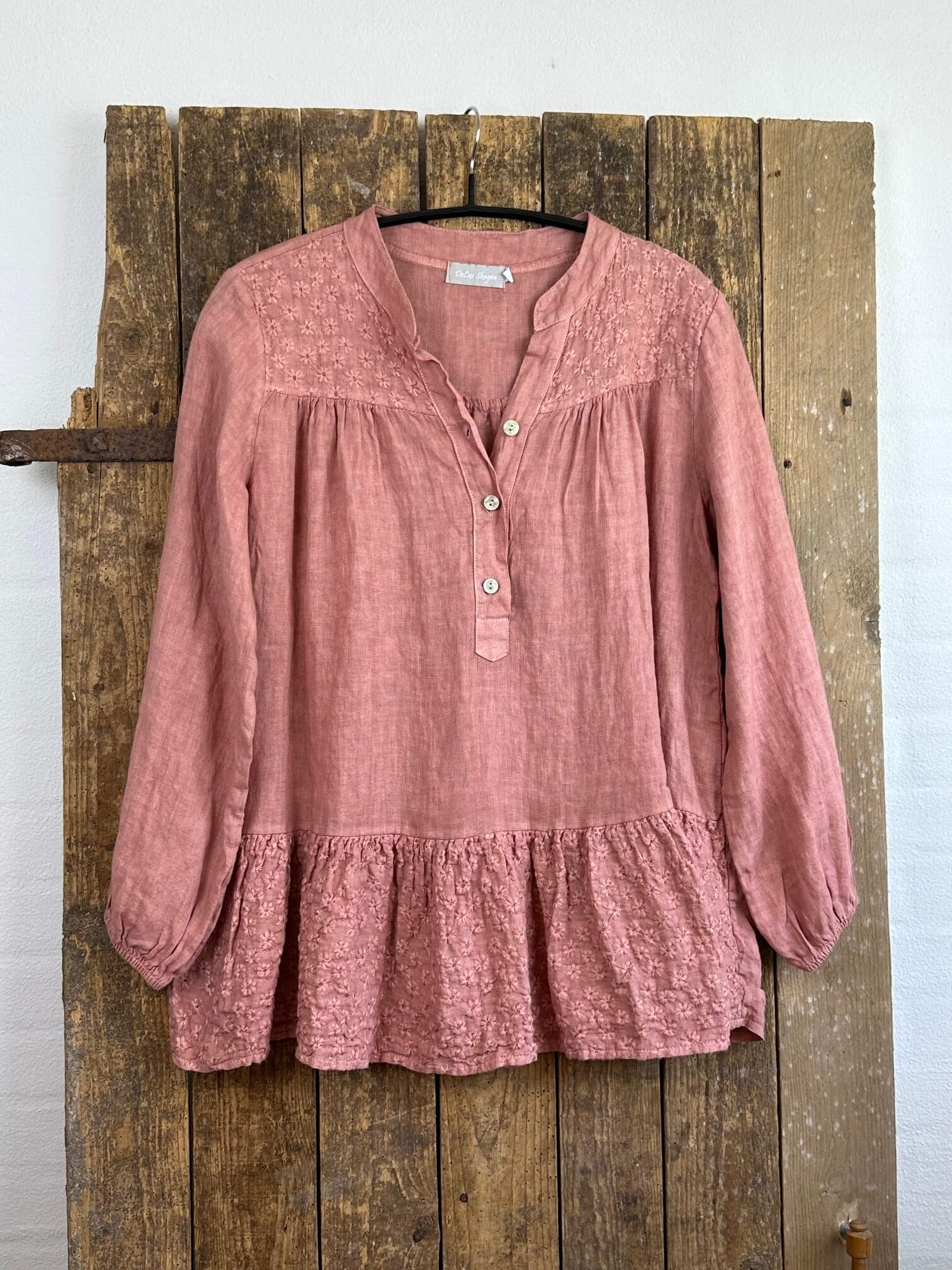 Delux Skagen hørskjorte m. broderi - pepe rose