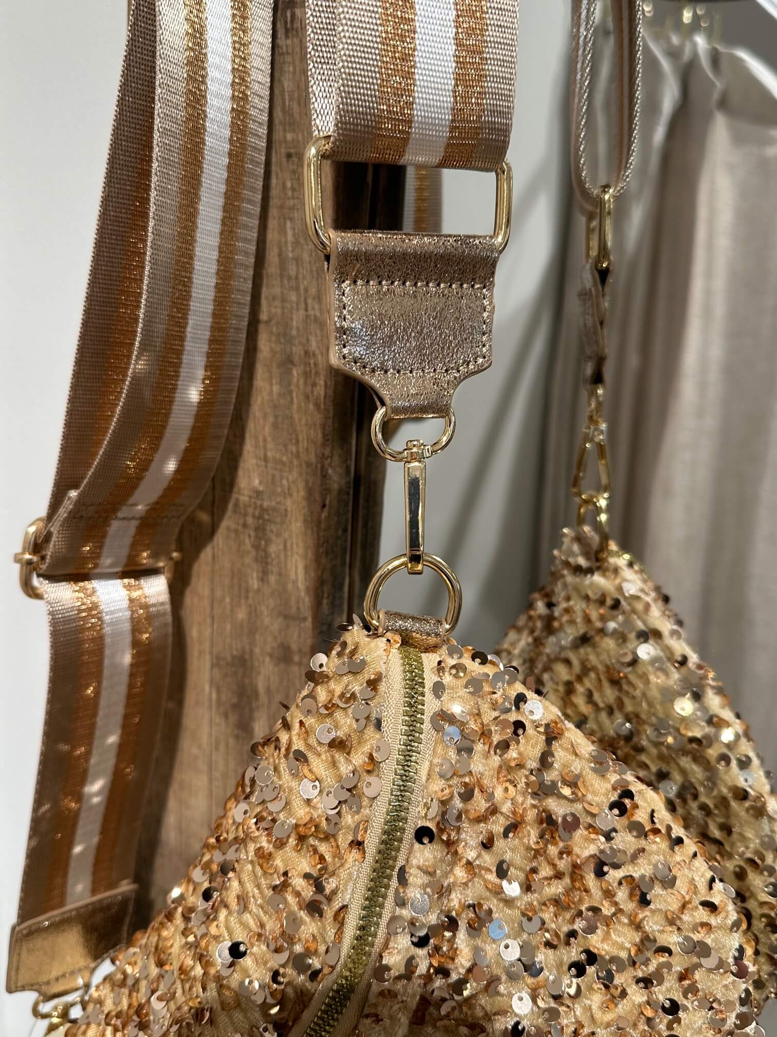 A taste of Fleurie palliet bumbag - champgane