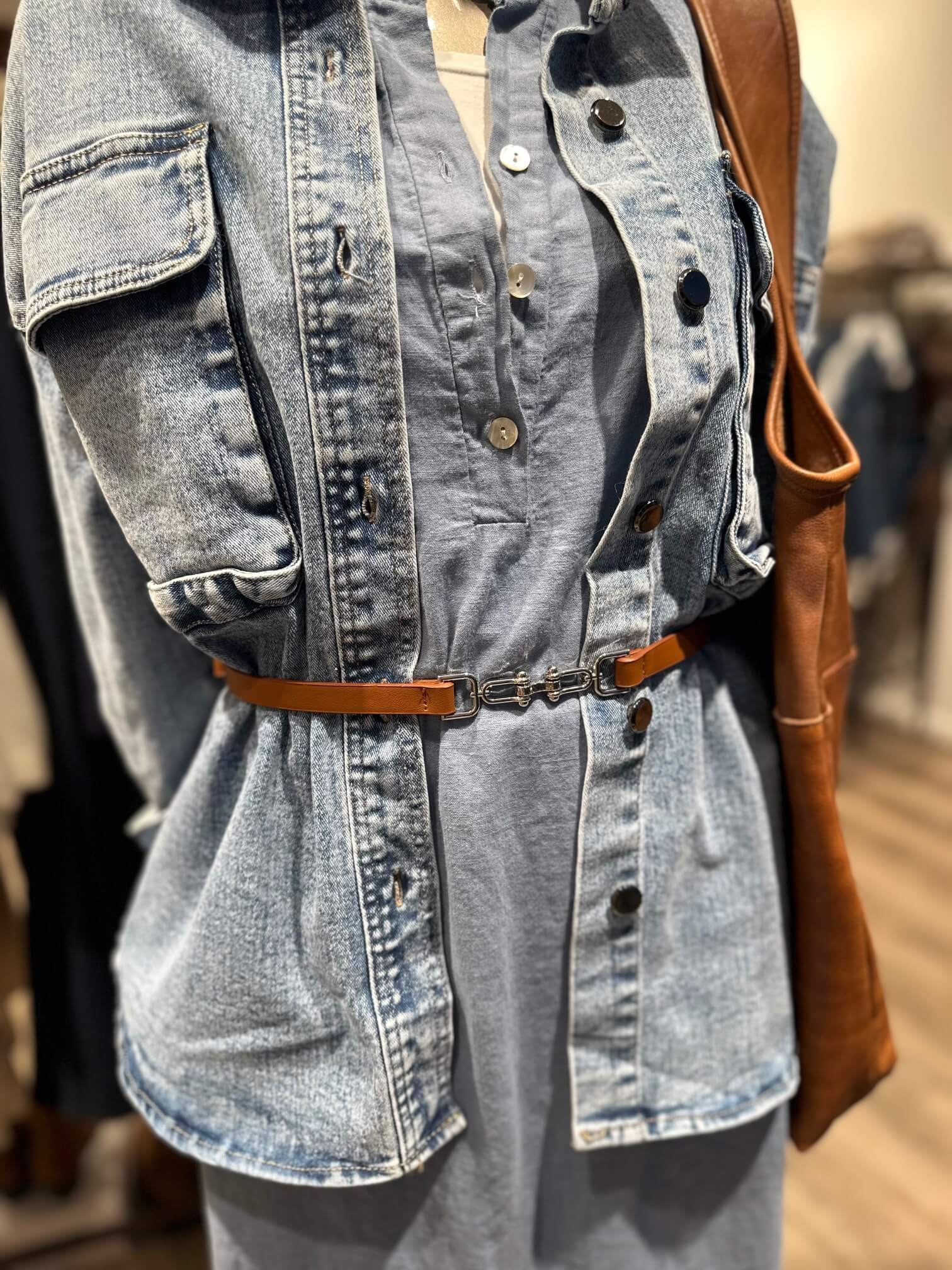 A taste of Fleurie taljebælte - walnut