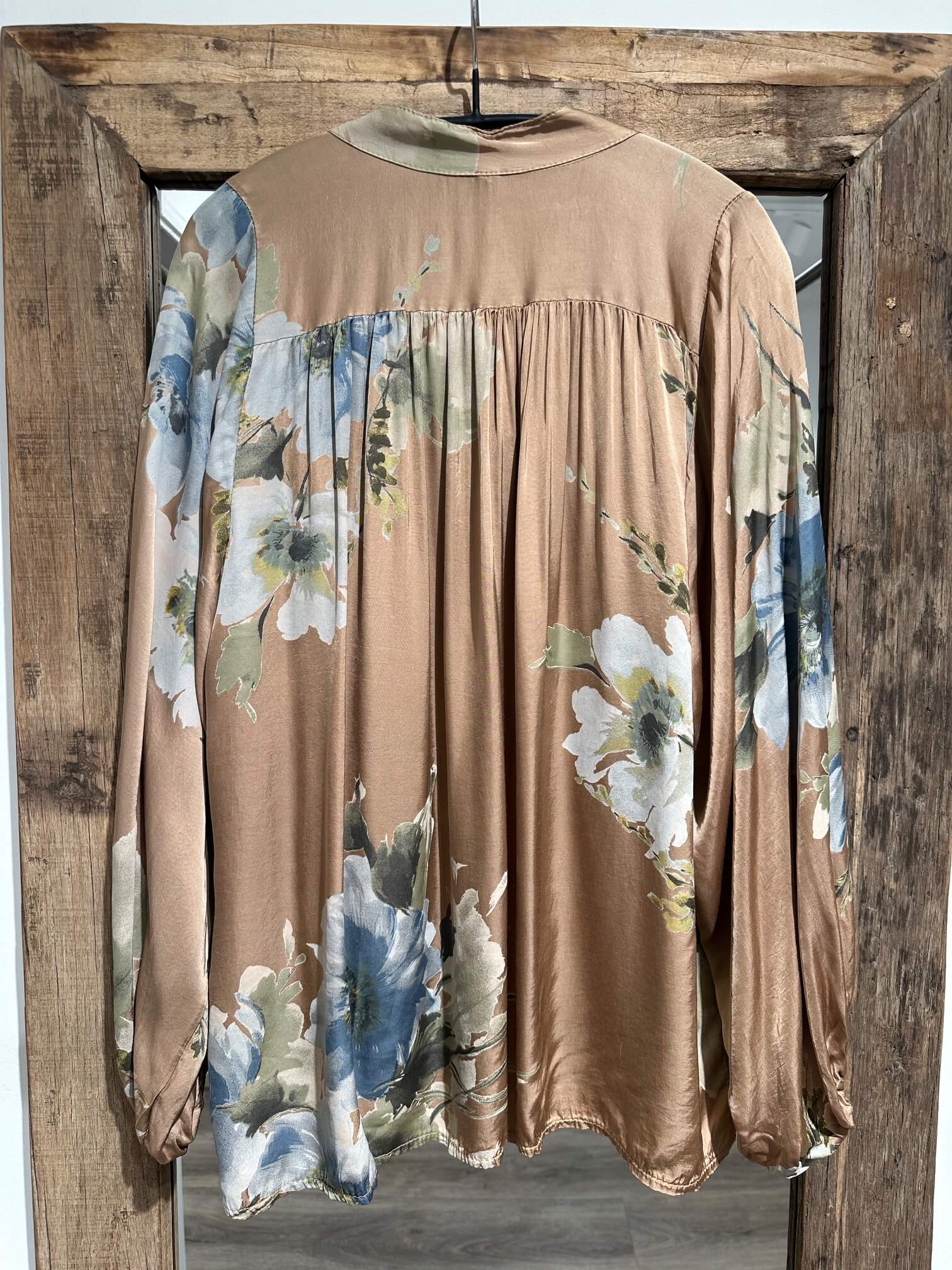 Delux Skagen floral skjorte - caramel