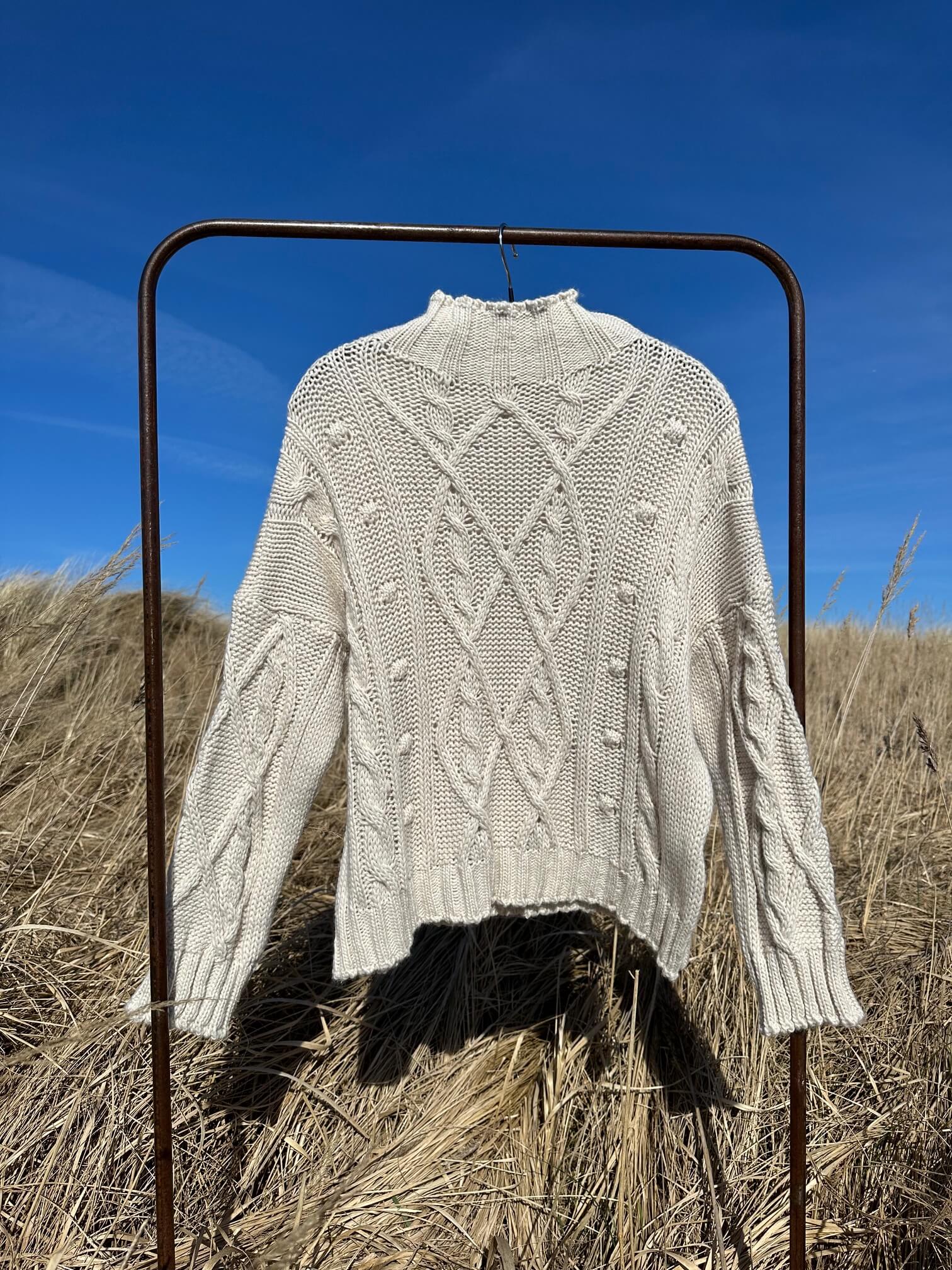 Delux Skagen kabelstrik - råhvid