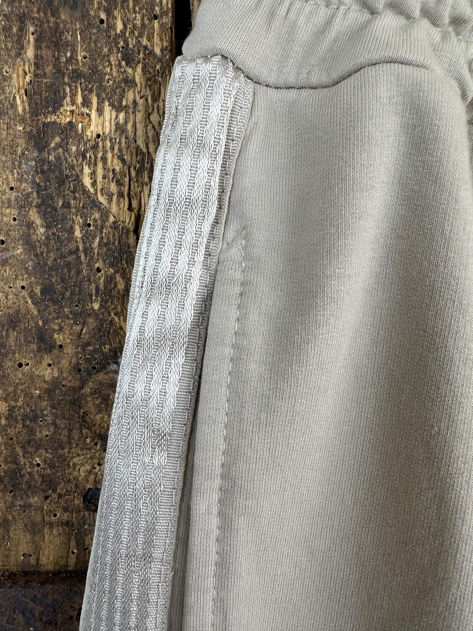 Delux Skagen Relax Bukser NY - taupe (mørk sand)