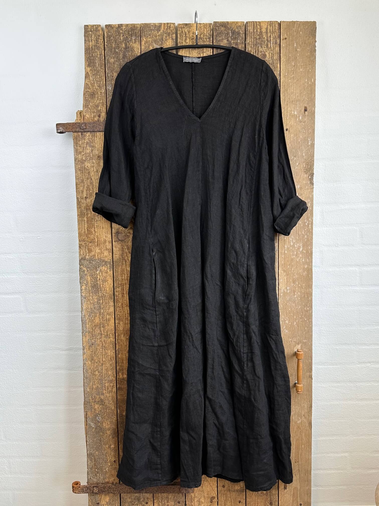 Delux Skagen kaftan hørkjole - sort