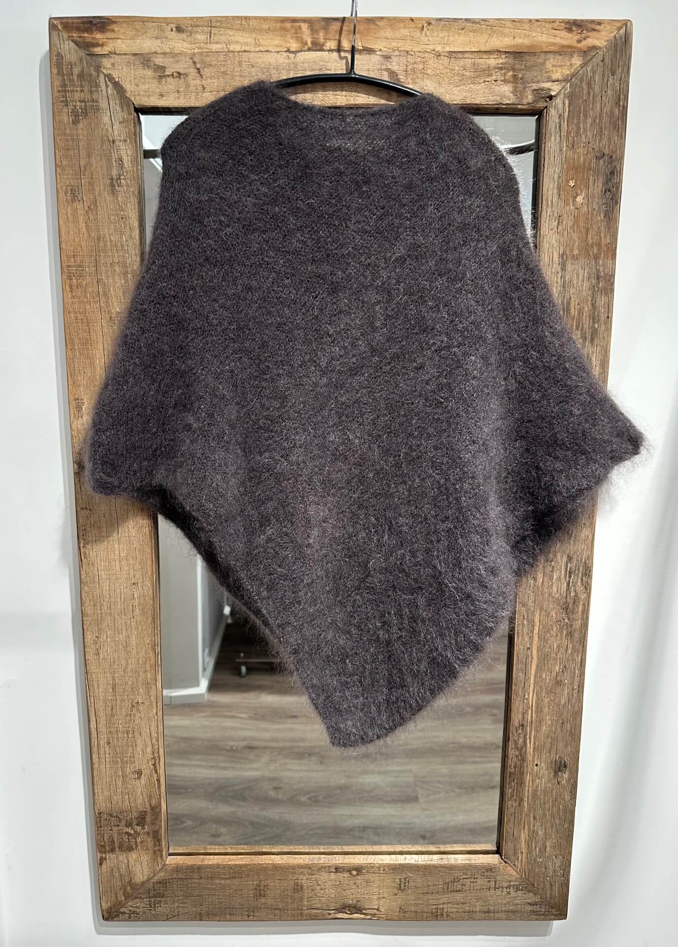 Delux Skagen 80% mohair poncho - mørkebrun