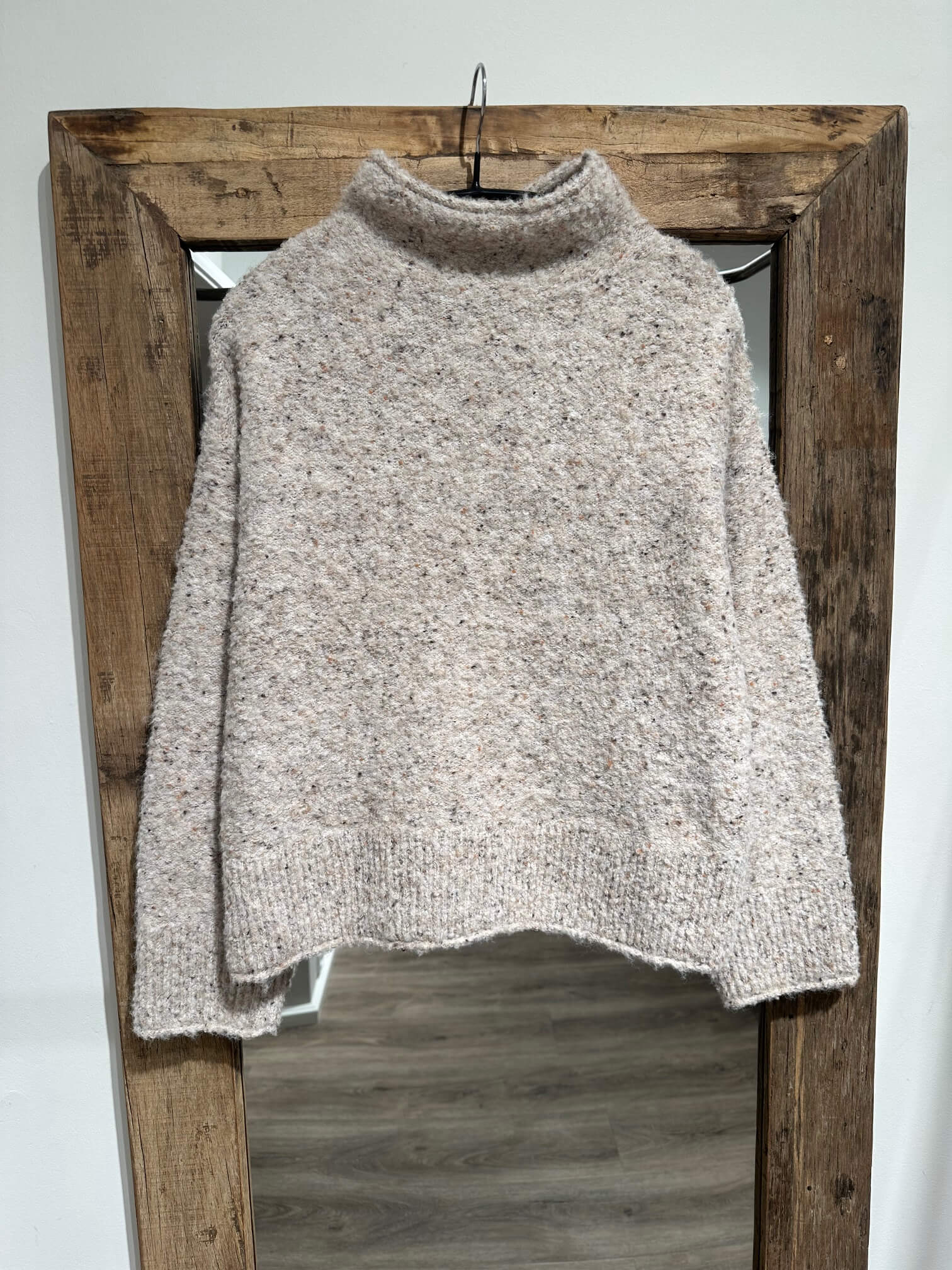 Freequent strik - moonbeam (sand)