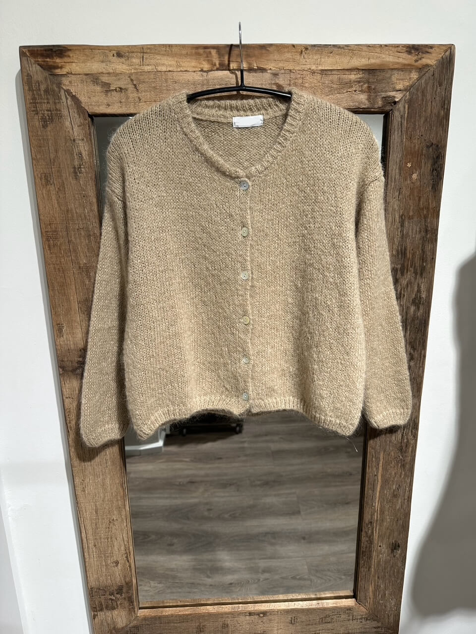 A taste of Fleurie mohair strikcardigan - beige