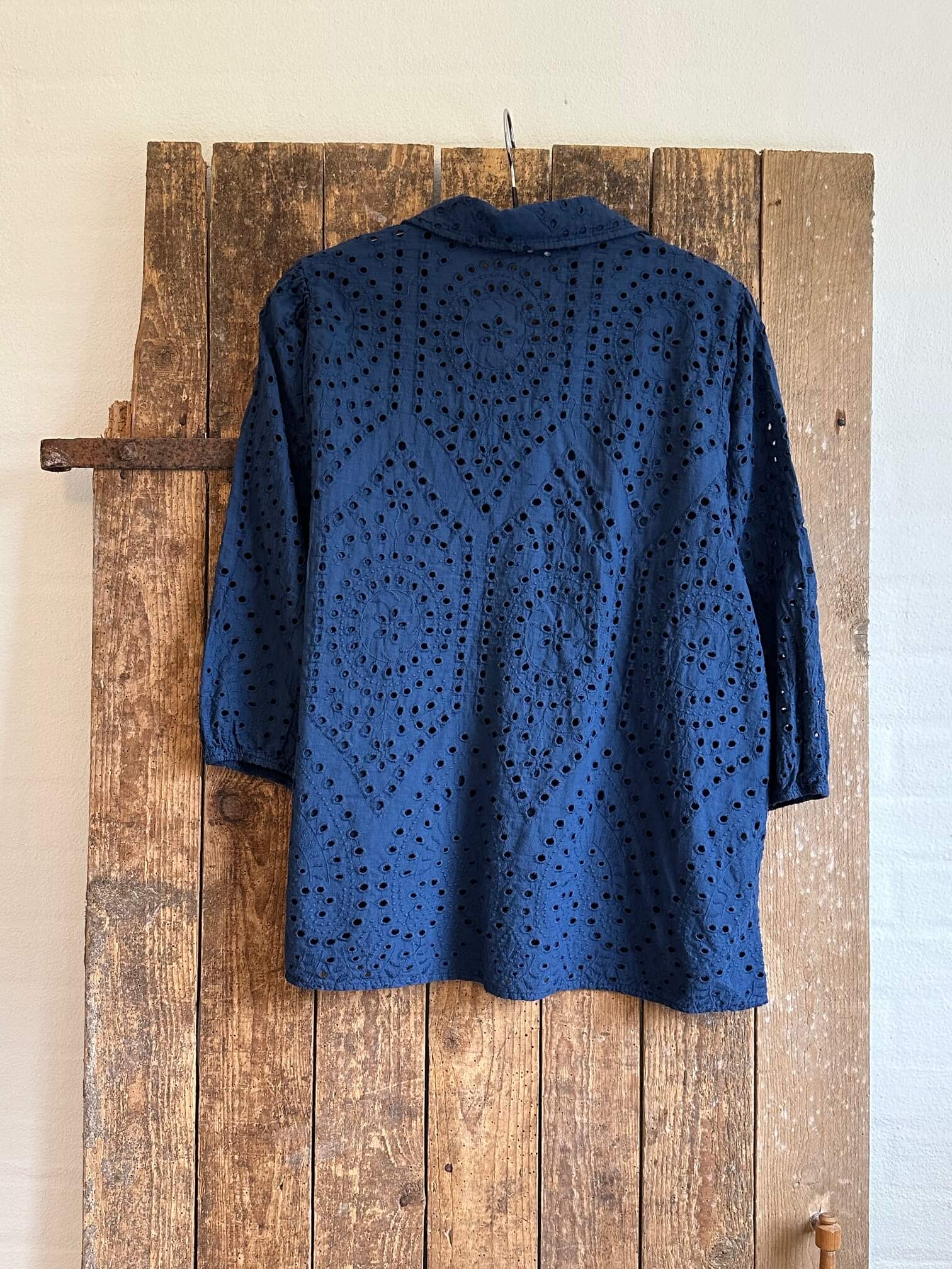 Delux Skagen Mie broderi anglaise skjorte - navy