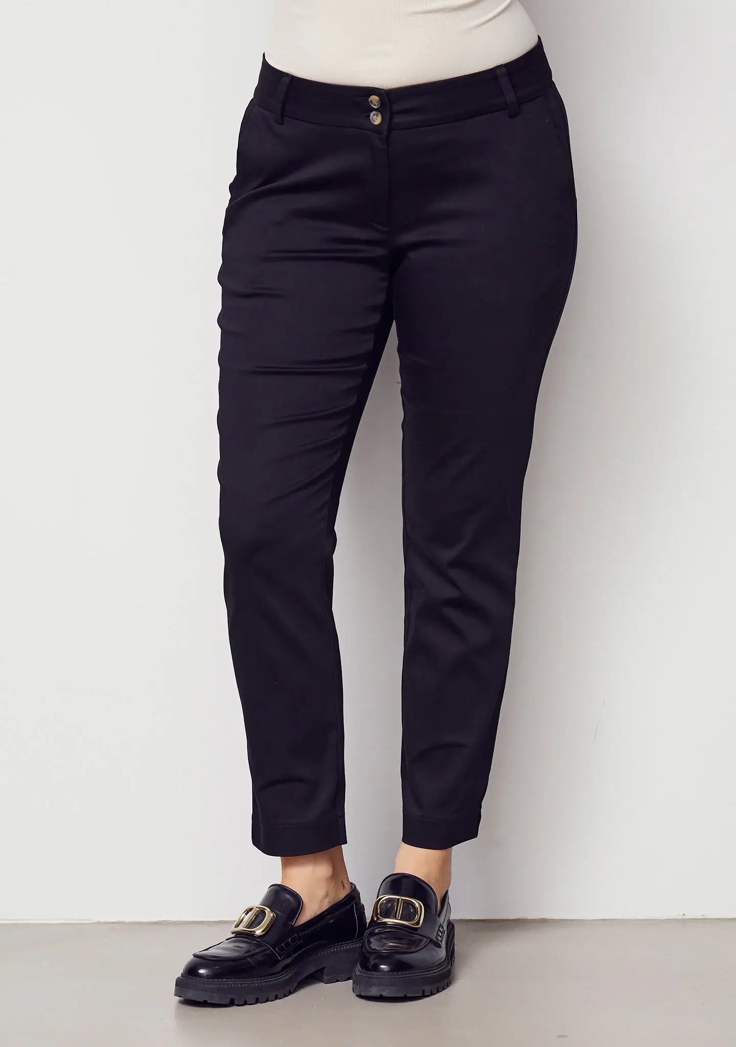Isay chino bukser (ankel)- sort